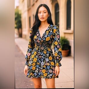 Anthropologie WAYF Womens Floral
Long Sleeve Smocked Multicolor Dress, Size M